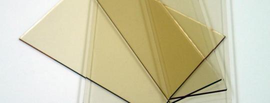 Žáruvzdorná skla do krbů a kamen